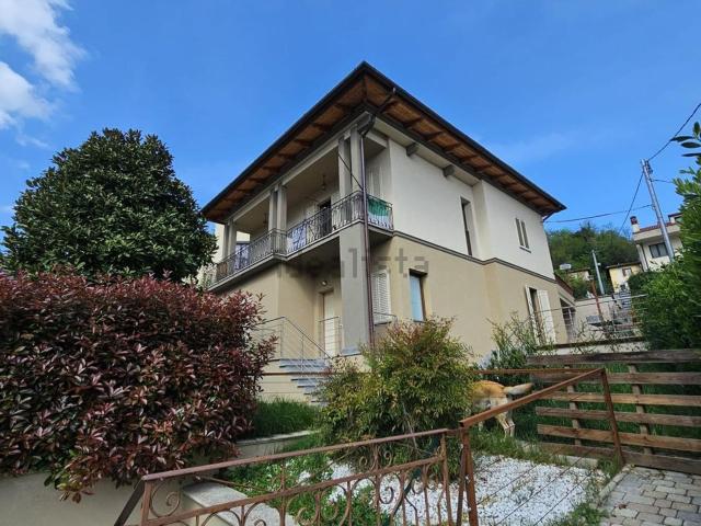 Casa in vendita a Figline e Incisa Valdarno, Figline Valdarno