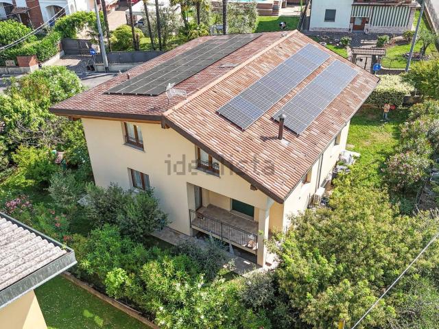 Casa in vendita a Credaro, Lombardia
