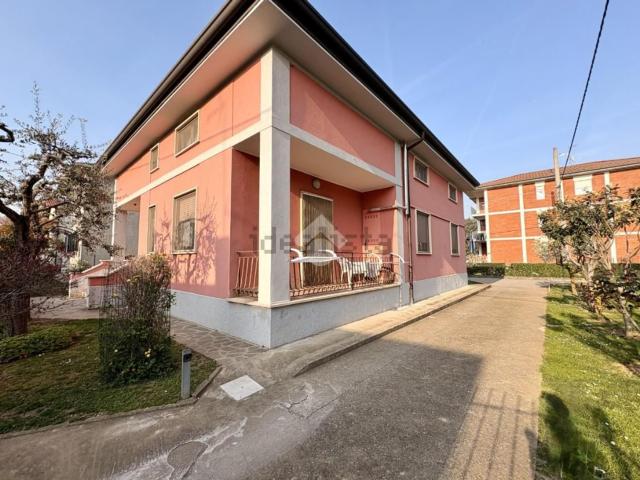 Casa in vendita a Verdello, Lombardia