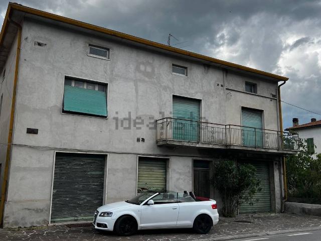 Casa in vendita a Valfabbrica, Umbria