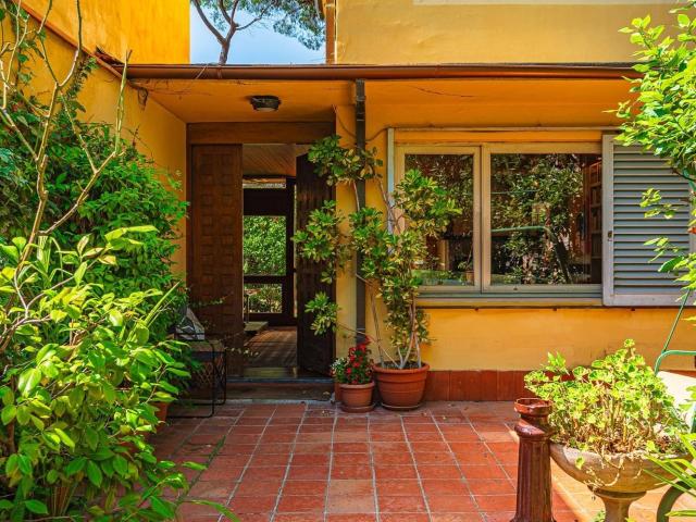 Casa in vendita a Montecatini Terme, Toscana