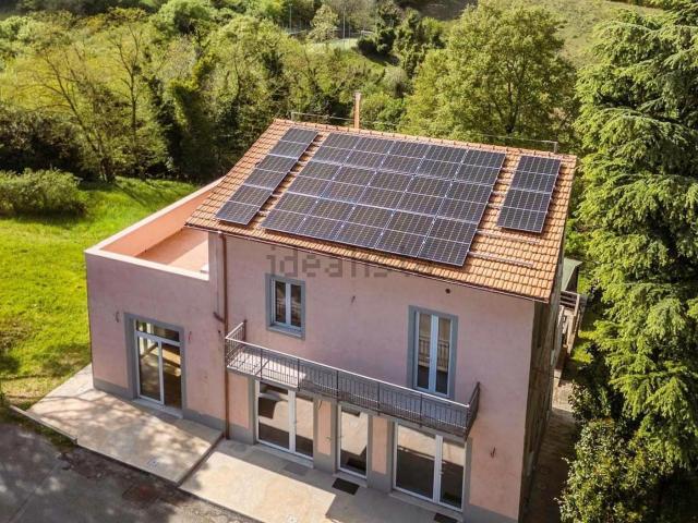 Casa in vendita a Le Case, Scansano