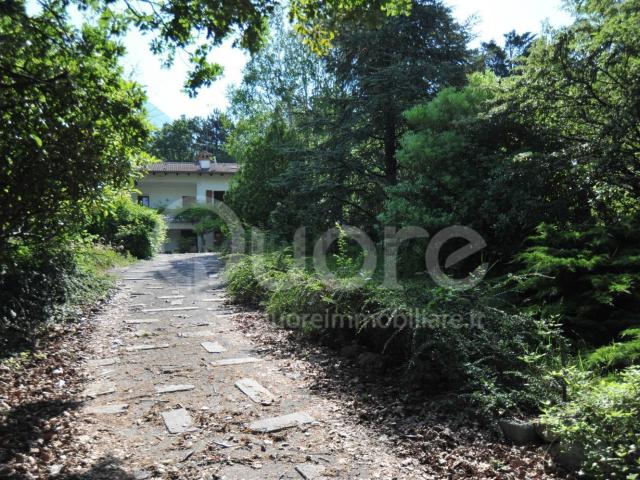 Casa in vendita a Gemona Del Friuli, Friuli-Venezia Giulia