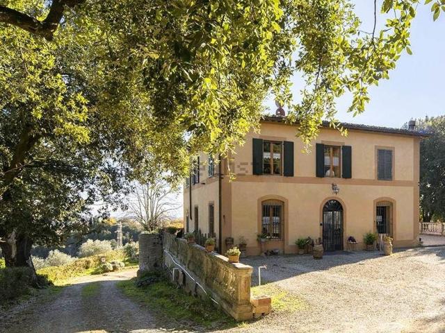 Casa in vendita a Montalbuccio, Siena