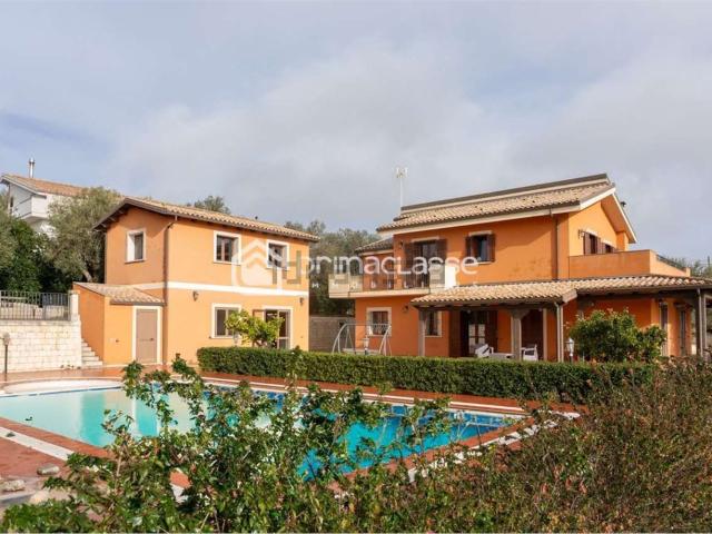 Casa in vendita a Mauto, Marina Di Modica