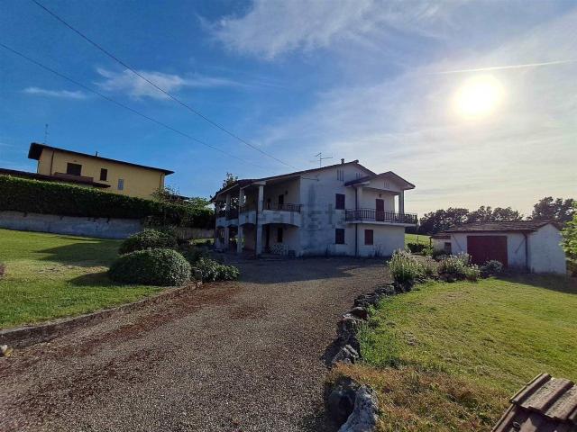 Casa in vendita a Agazzano, Reggio Emilia