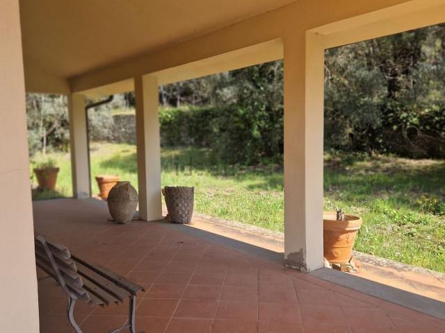 Casa in vendita a Palazzo Del Pero, Toscana