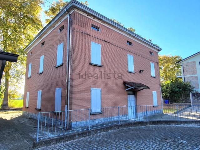 Casa in vendita a Golese, Sorbolo