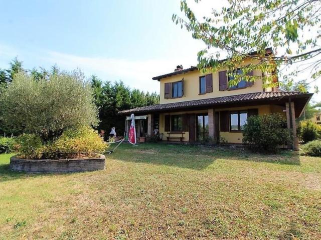 Casa in vendita a Salsomaggiore Terme, Reggio Emilia
