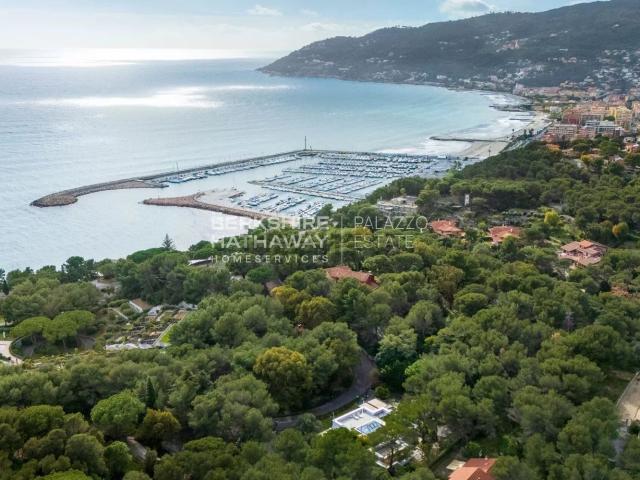 Casa in vendita a Andora, Liguria