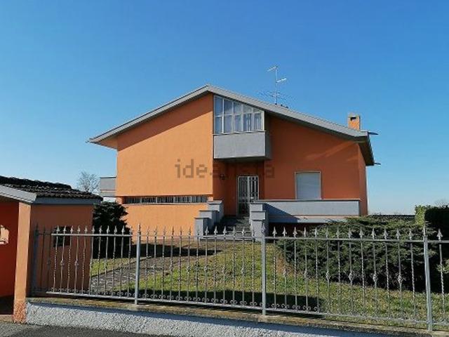 Casa in vendita a Monte Cremasco, Lombardia