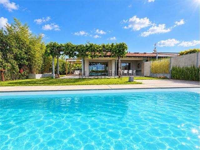 Casa in vendita a Soiano del Lago, Brescia