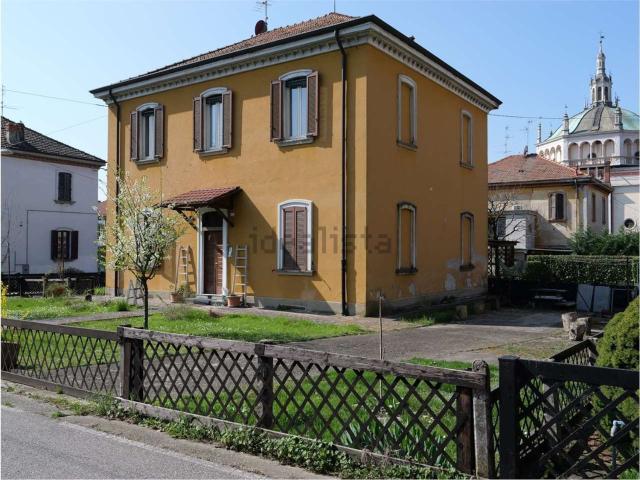 Casa in vendita a Capriate San Gervasio, Lombardia