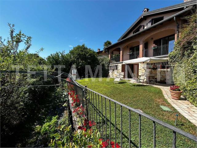 Casa in vendita a Casnate con Bernate, Casnate