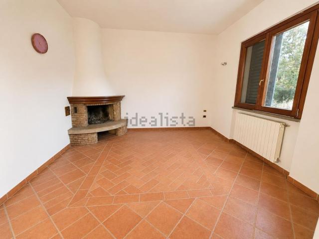Casa in vendita a Buriano, Quarrata
