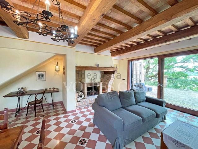 Casa in vendita a Abbadia Di Montepulciano, Toscana