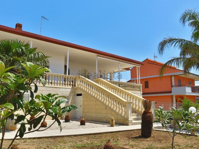 Casa in vendita a Ragusa, Sicilia