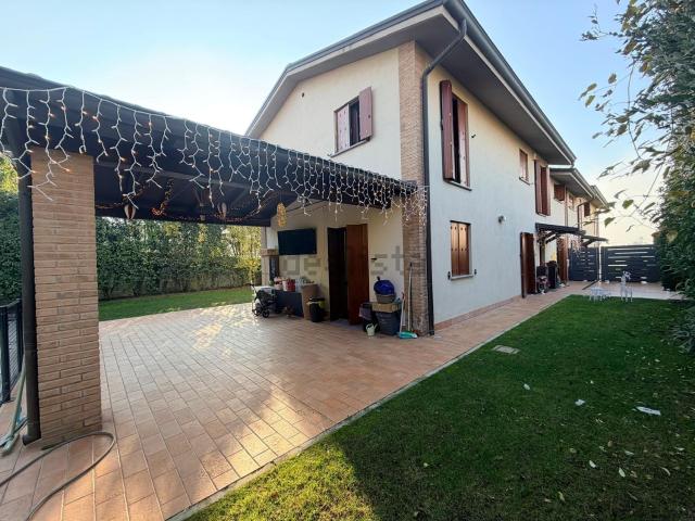 Casa in vendita a Sorbolo, Reggio Emilia