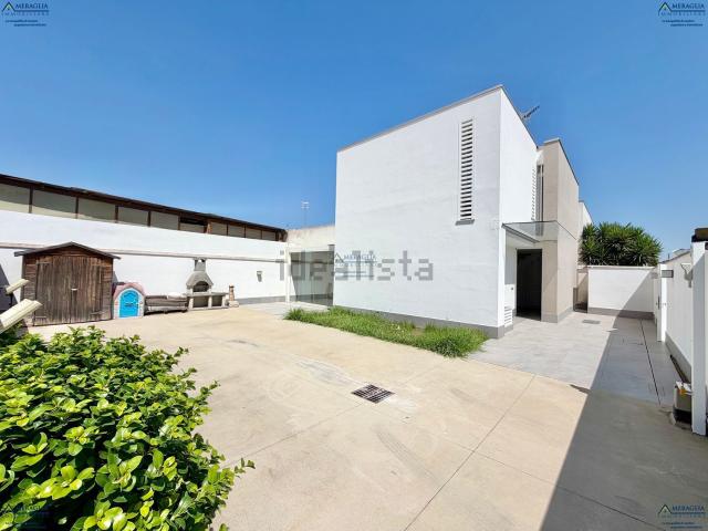 Casa in vendita a San Marcellino, Campania