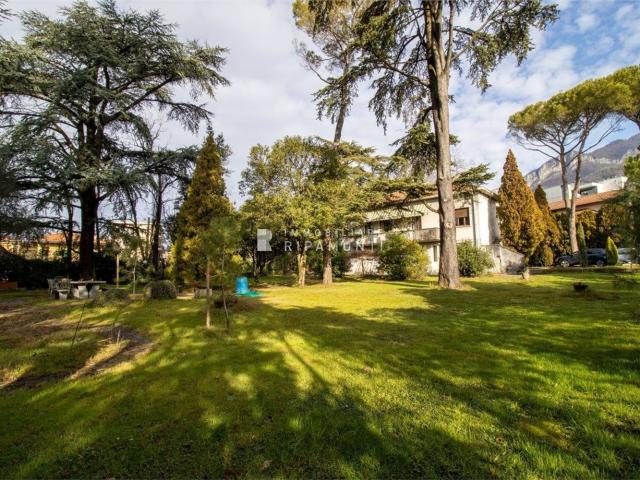 Casa in vendita a Lavello, Calolziocorte