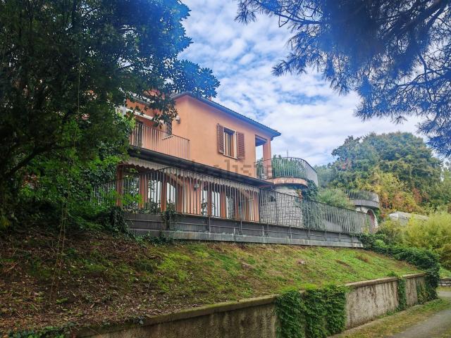 Casa in vendita a Alserio, Lombardia