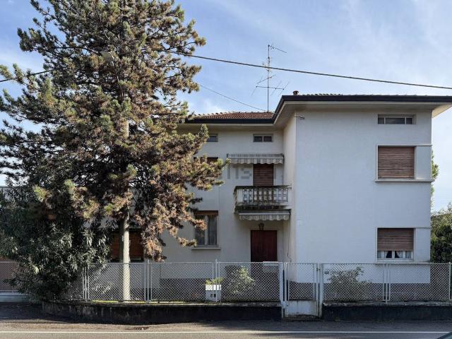 Casa in vendita a Gallarate, Lombardia