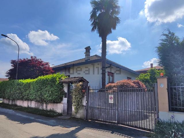 Casa in vendita a Castellazzo de' Stampi, Corbetta