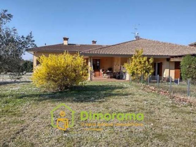 Casa in vendita a Unione dei comuni Valle del Savio, Cesenà