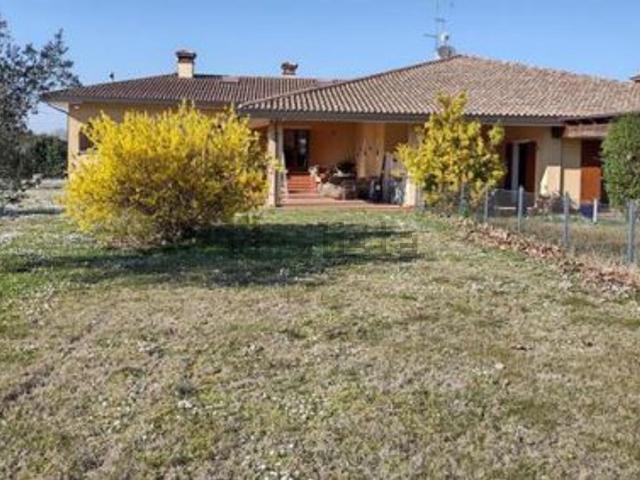 Casa in vendita a Unione dei comuni Valle del Savio, Cesenà