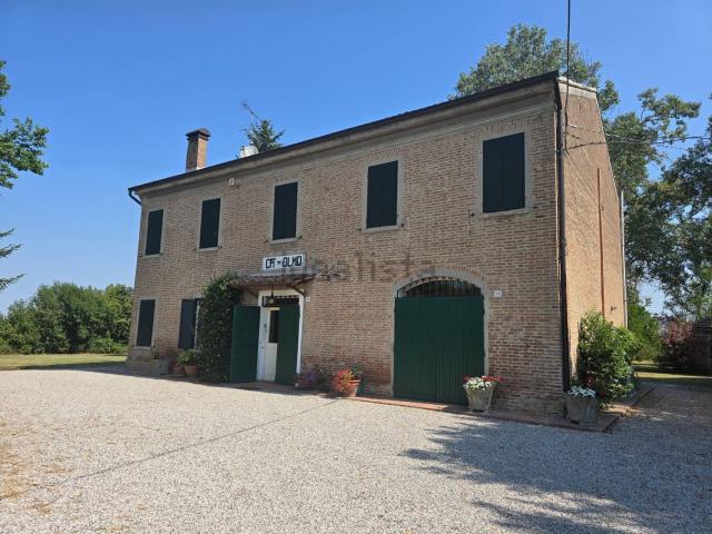 Casa in vendita a Ferrara, Reggio Emilia