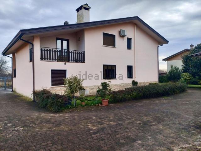 Casa in vendita a San Giorgio Della Richinvelda, Friuli-Venezia Giulia