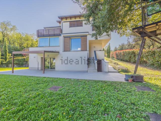 Casa in vendita a Lamporecchio, Toscana