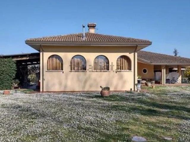 Casa in vendita a Unione dei comuni Valle del Savio, Cesenà