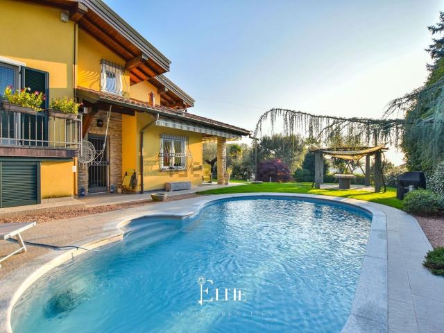 Casa in vendita a Cardana, Besozzo