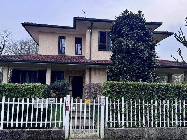 Casa in vendita a Gerno, Lesmo