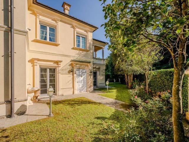 Casa in vendita a Comunità Montana del Piambello, Lavena Ponte Tresa