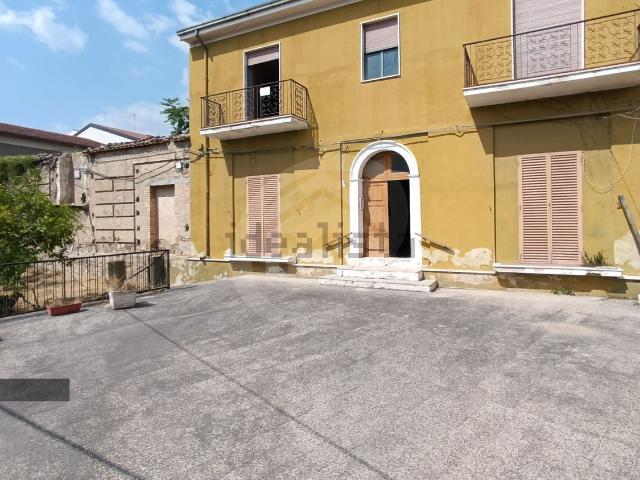 Casa in vendita a Calabria, Cosenza