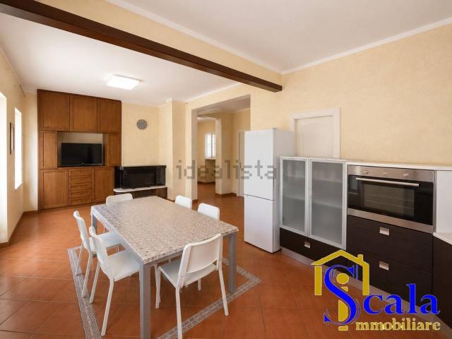 Casa in vendita a Curti, Campania