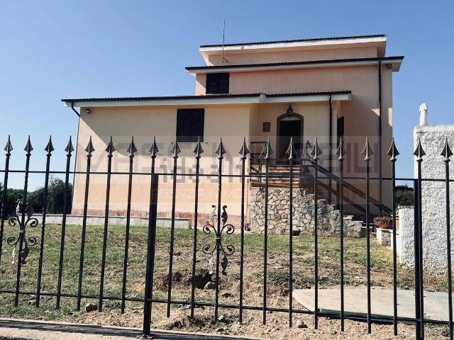 Casa in vendita a Valle Yoro, Castelnuovo di Porto