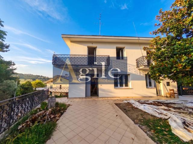 Casa in vendita a Nereto, Teramo