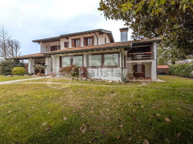 Casa in vendita a Portogruaro, Veneto