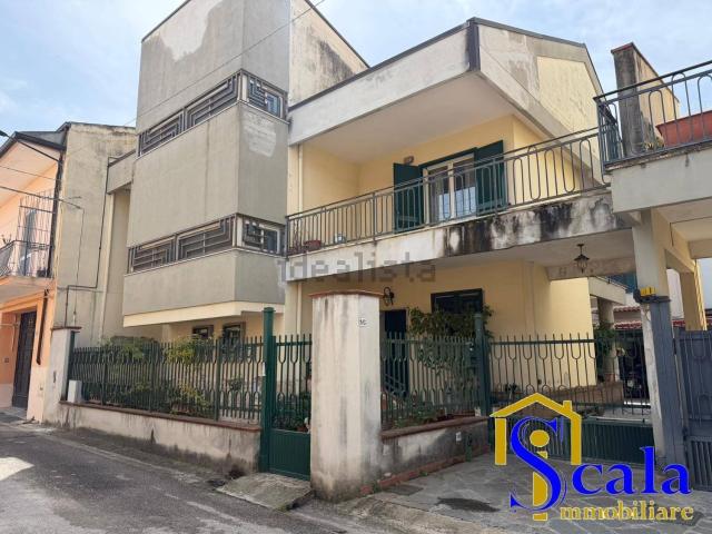 Casa in vendita a Curti, Campania