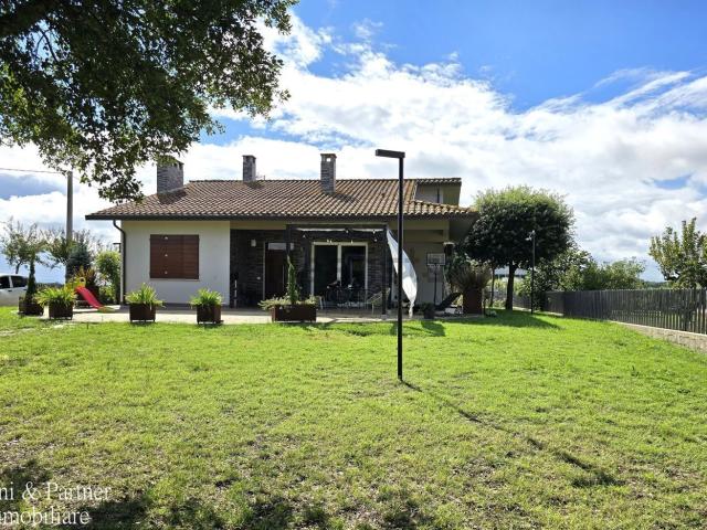 Casa in vendita a Gioiella, Umbria