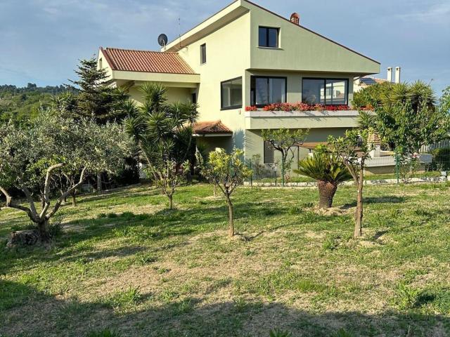 Casa in vendita a Montesilvano, Abruzzo