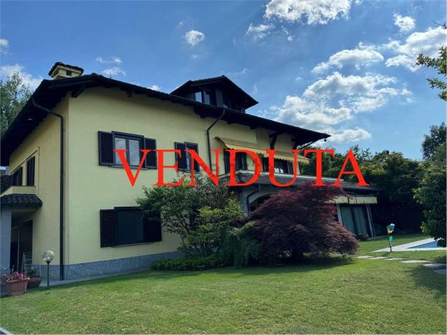 Casa in vendita a Bodio Lomnago, Lombardia