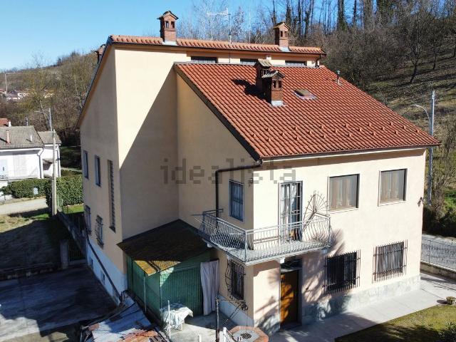 Casa in vendita a Piemonte, Asti