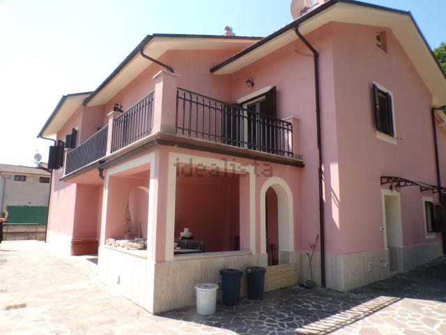 Casa in vendita a Torricella Sabina, Lazio