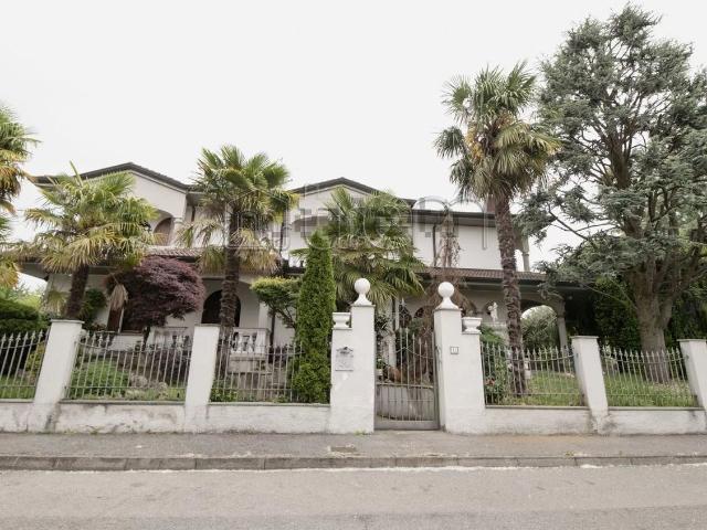 Casa in vendita a Pagliera, Lainate