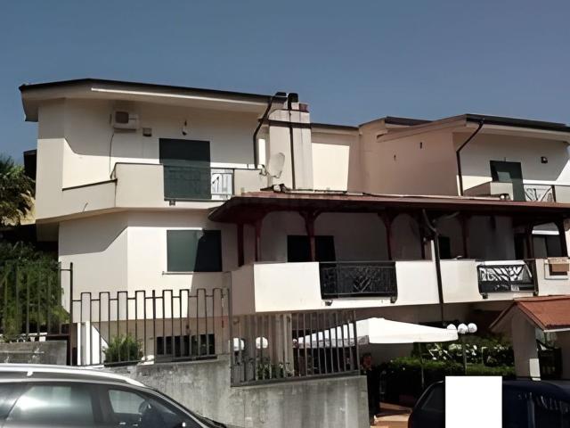 Casa in vendita a Calabria, Cosenza