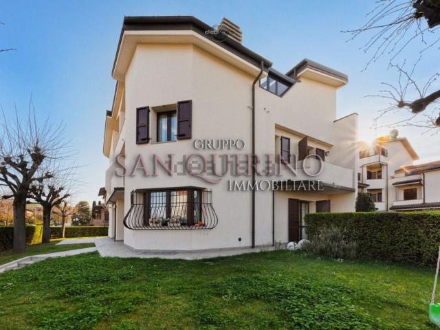 Casa in vendita a Unione dei comuni del Distretto Ceramico, Sassuolo